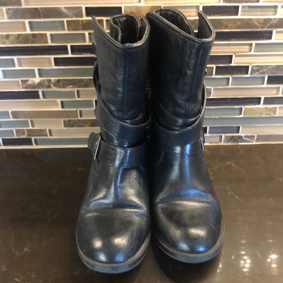 Steve Madden Ellle black belted moto boots - Picture 3 of 8